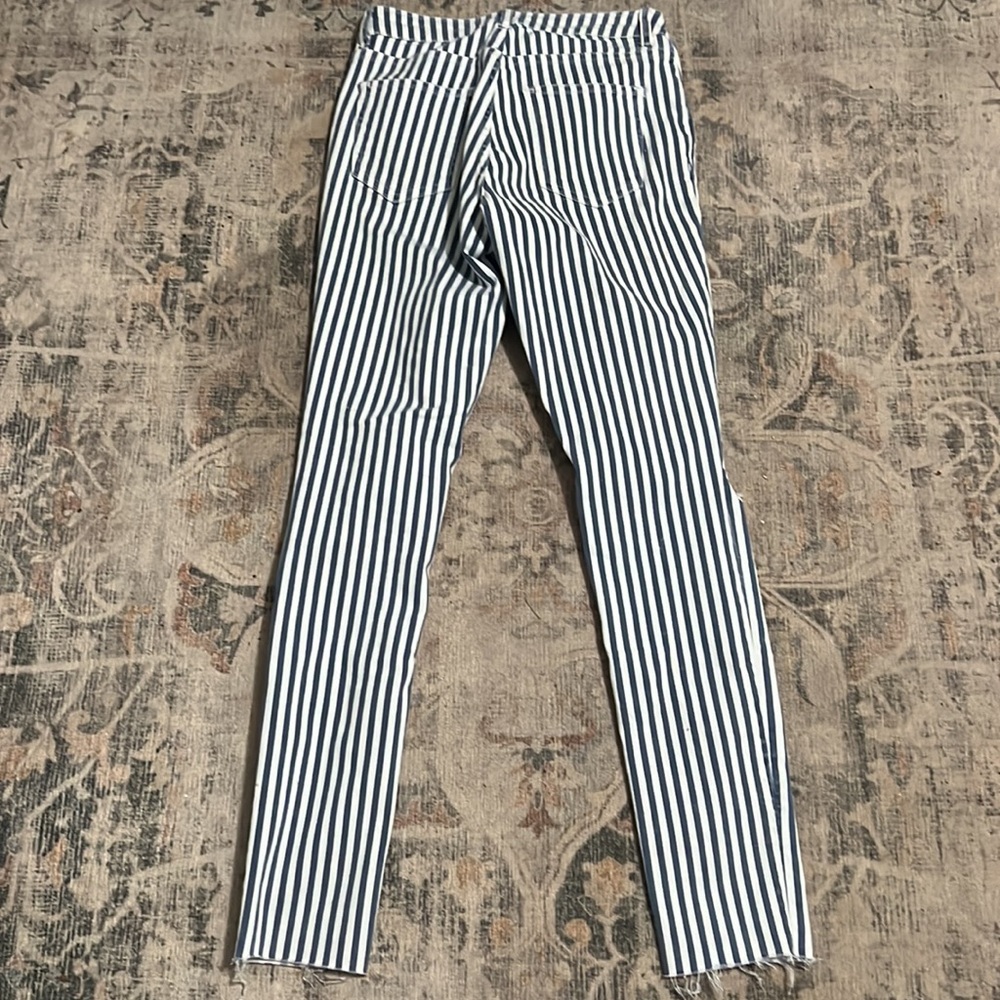 Jeans - Picture 2 of 2